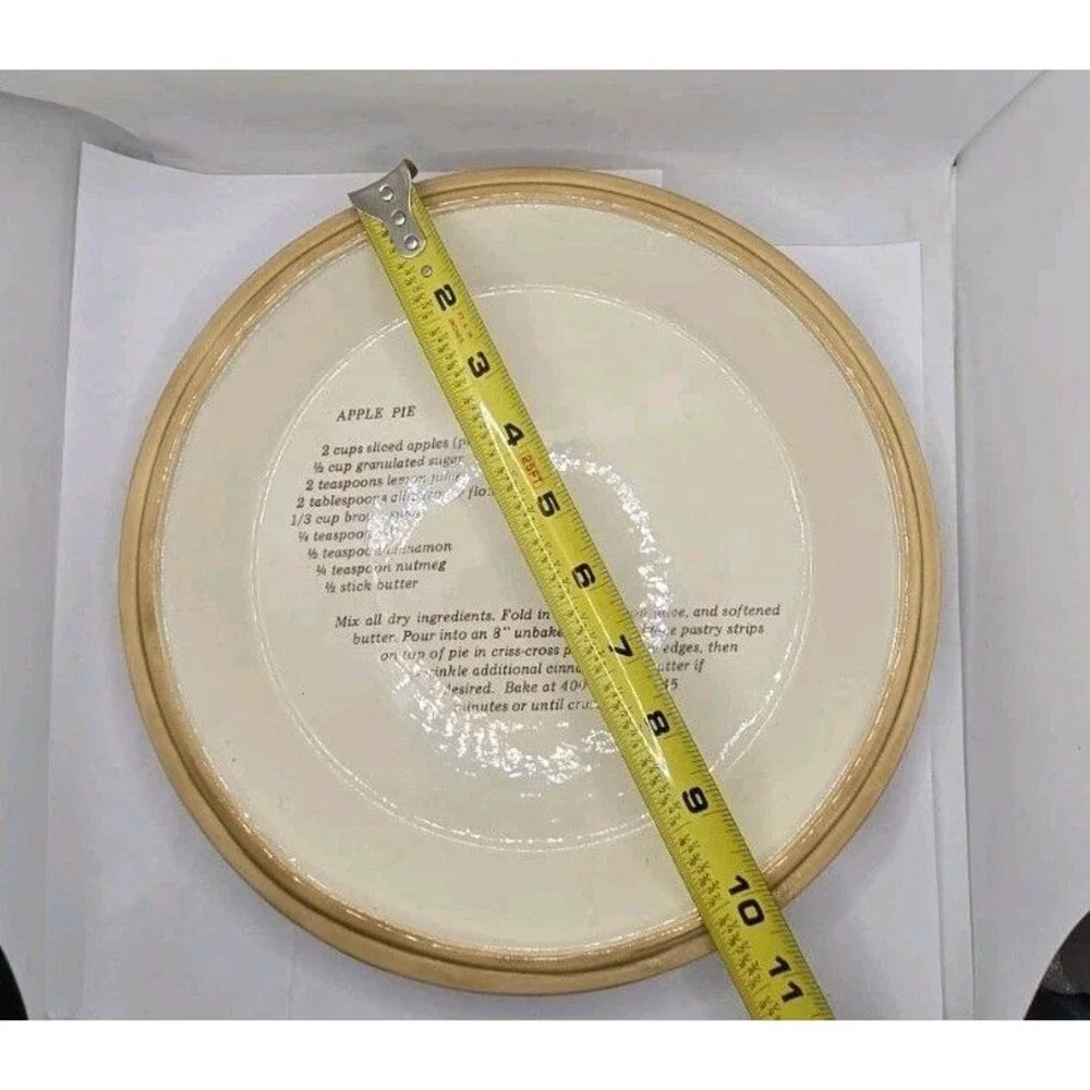 Vintage Hand-painted Apple PIE PLATE WITH LID Covered Keeper Server Holder